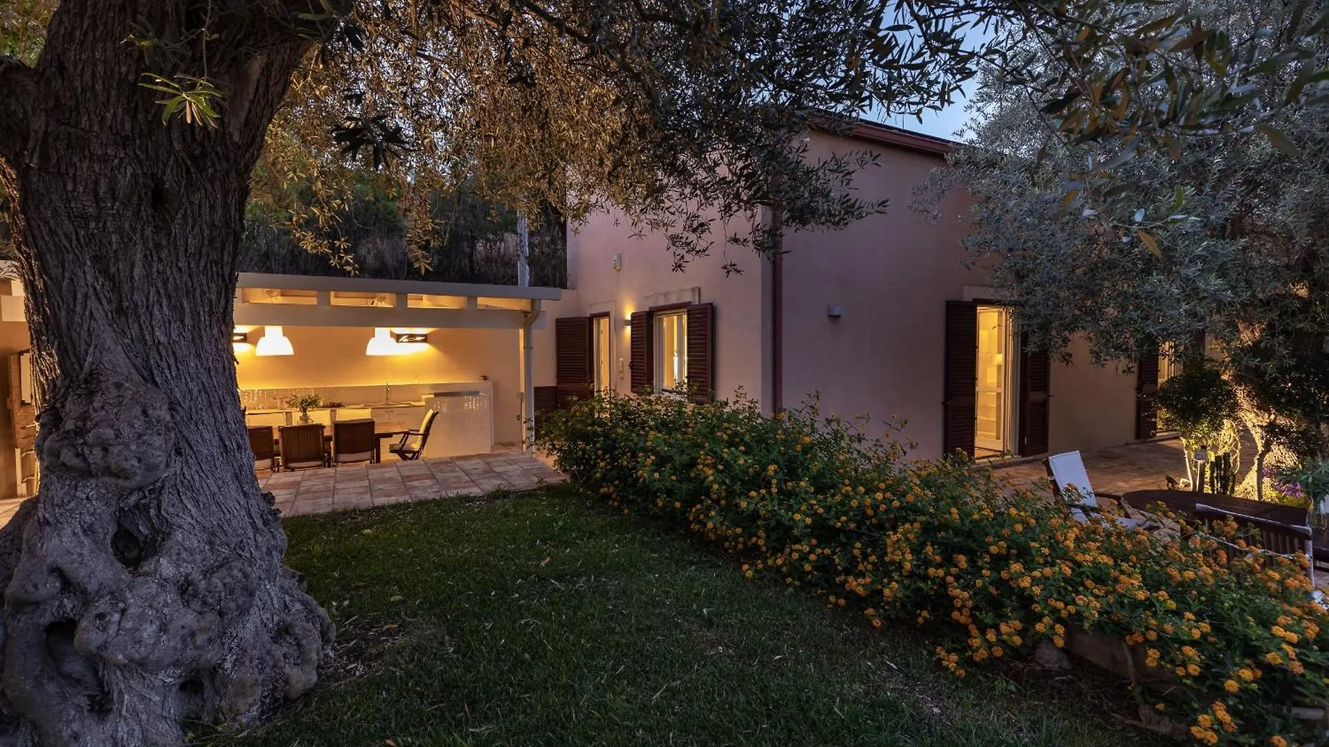 Helorus Noto - Gioi Villa Con Piscina Italy