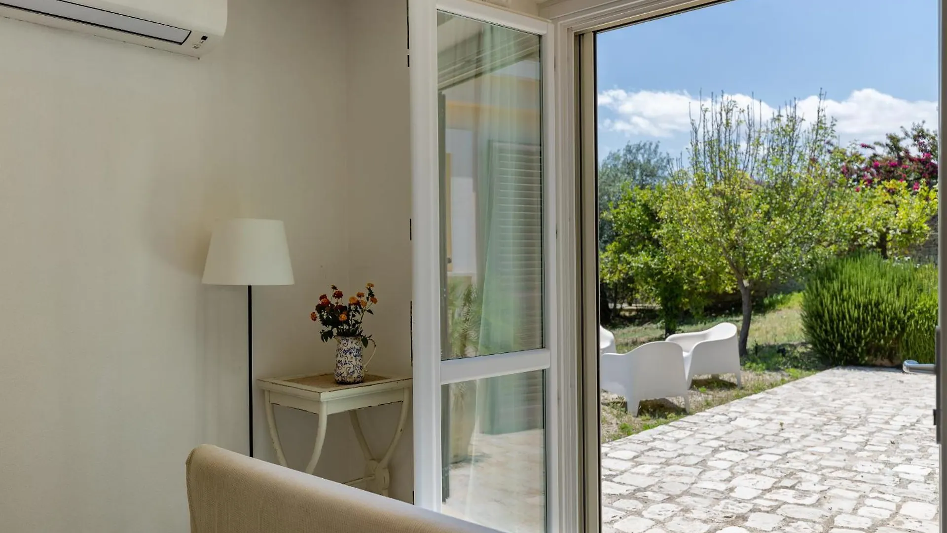 Helorus Noto - Gioi Villa Con Piscina 0*,