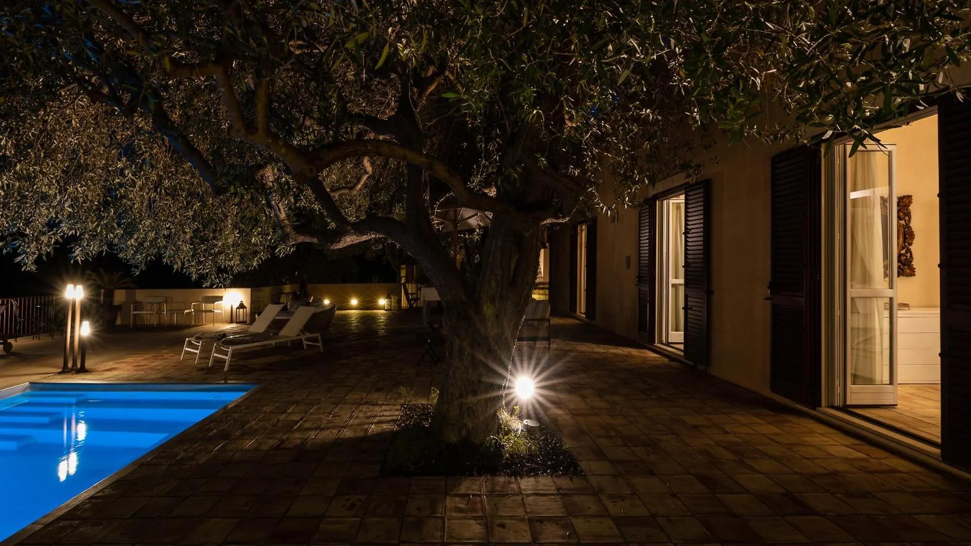 Helorus Noto - Gioi Villa Con Piscina